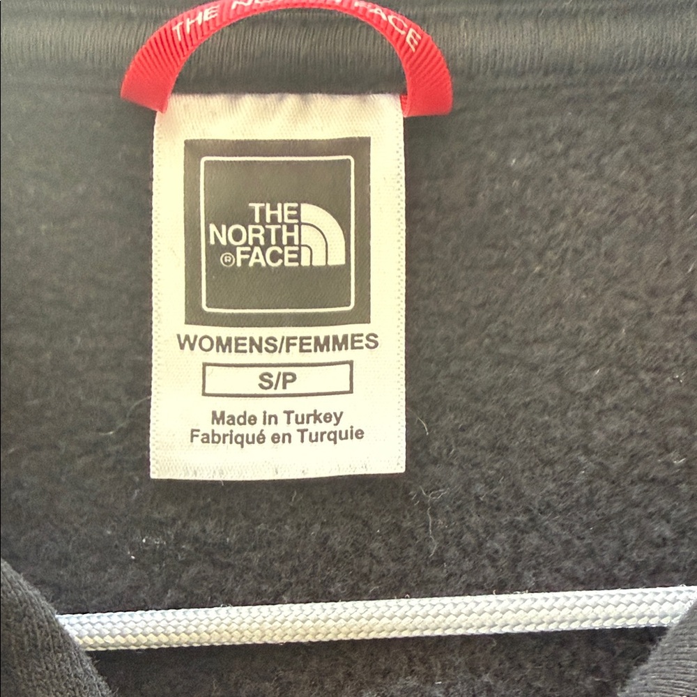 The North Face Black Pullover Hoodie with Subtle Logo - Picture 4 of 4